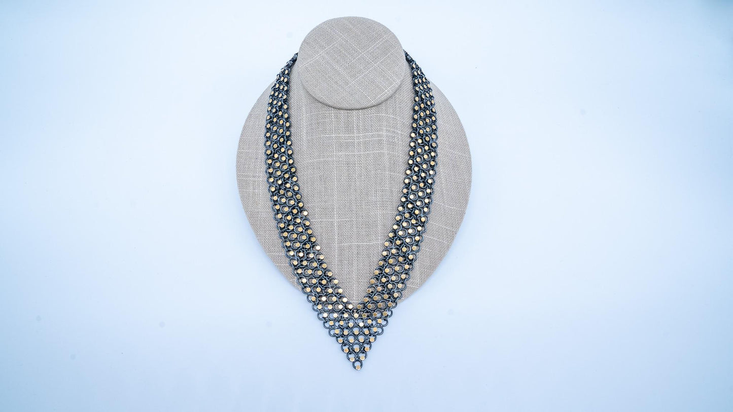 Confetti Grid Collar