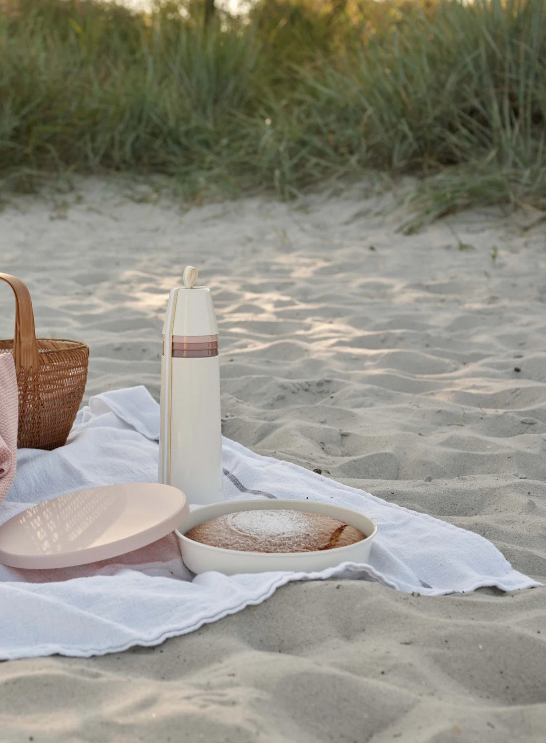 Picnic Bottle with Cups Set