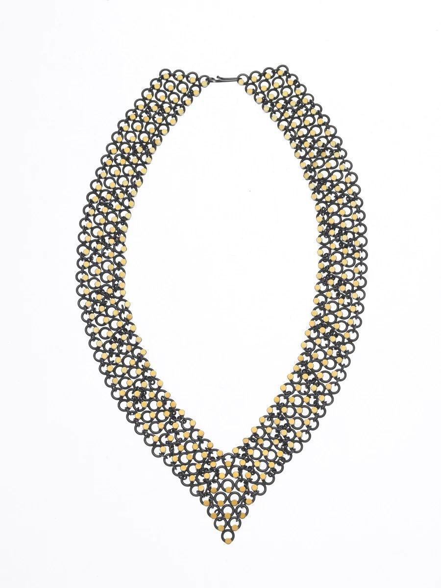 Confetti Grid Collar