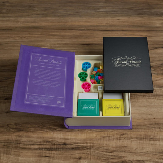 Trivial Pursuit: Vintage Bookshelf Edition