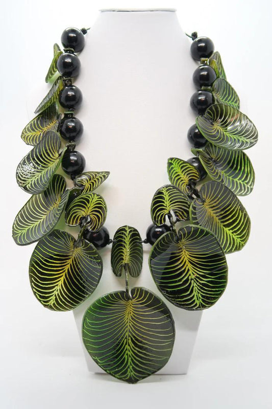 Coccoloba Leaves Necklace